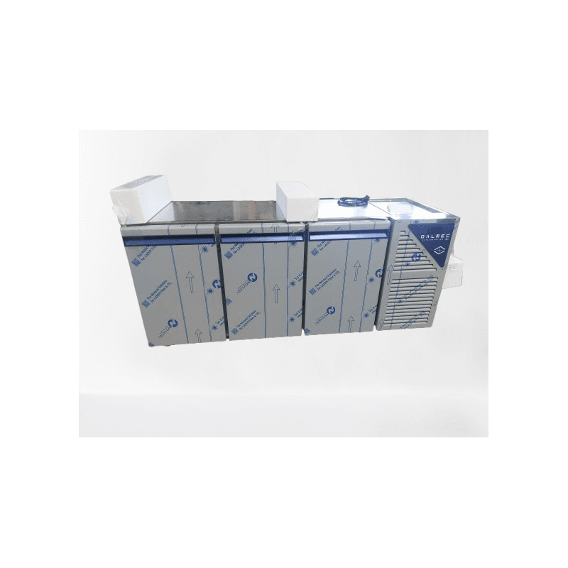 DALMEC Desserte réfrigérée positive 0/+10°C - 350 L - Sans dessus - 3 portes - Avec groupe logé - SN603SD-3 - Dalmec